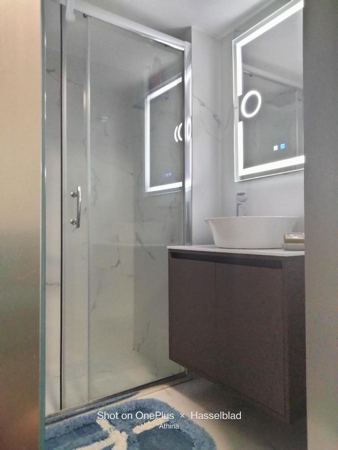 Modern-Lux Central 1 Bedroom Condo Athens Exterior photo